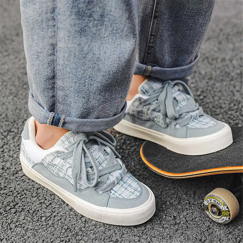 Женская школьная обувь в стиле – обзор и цена Unique Tech Accessories Gifts
